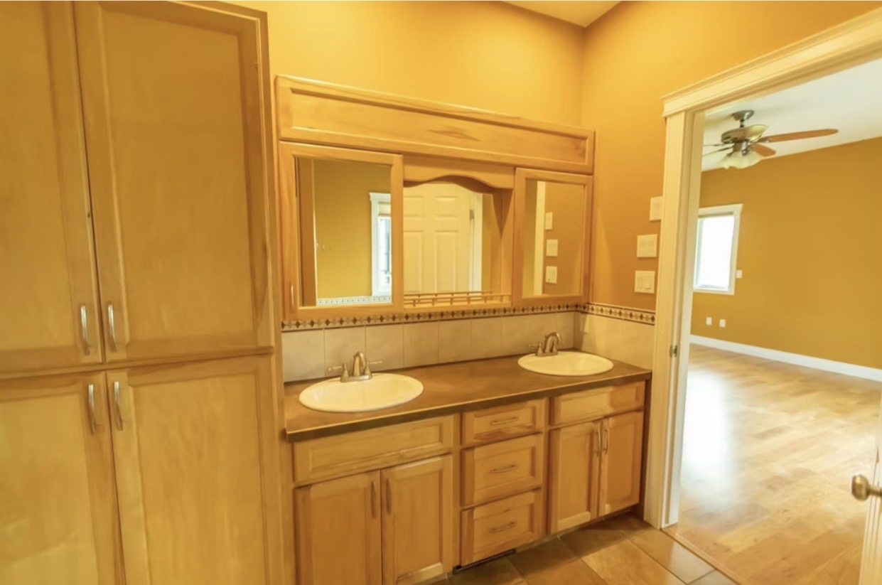 Bathroom Vanity Refinish — before